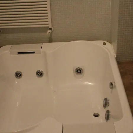 Hotel Riverside
