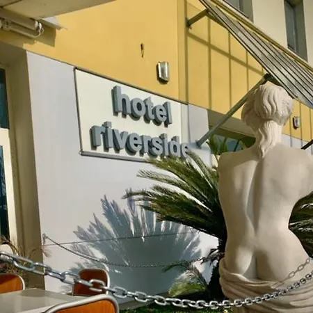 Riverside 摩德纳