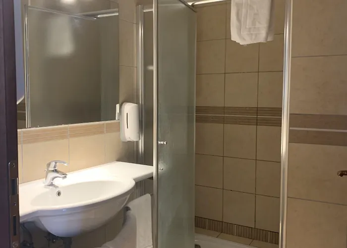 Riverside Szálloda 4*
