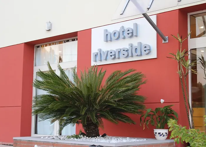 Szálloda Riverside 4*