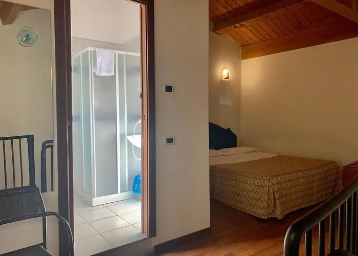 Hotel Riverside Modène